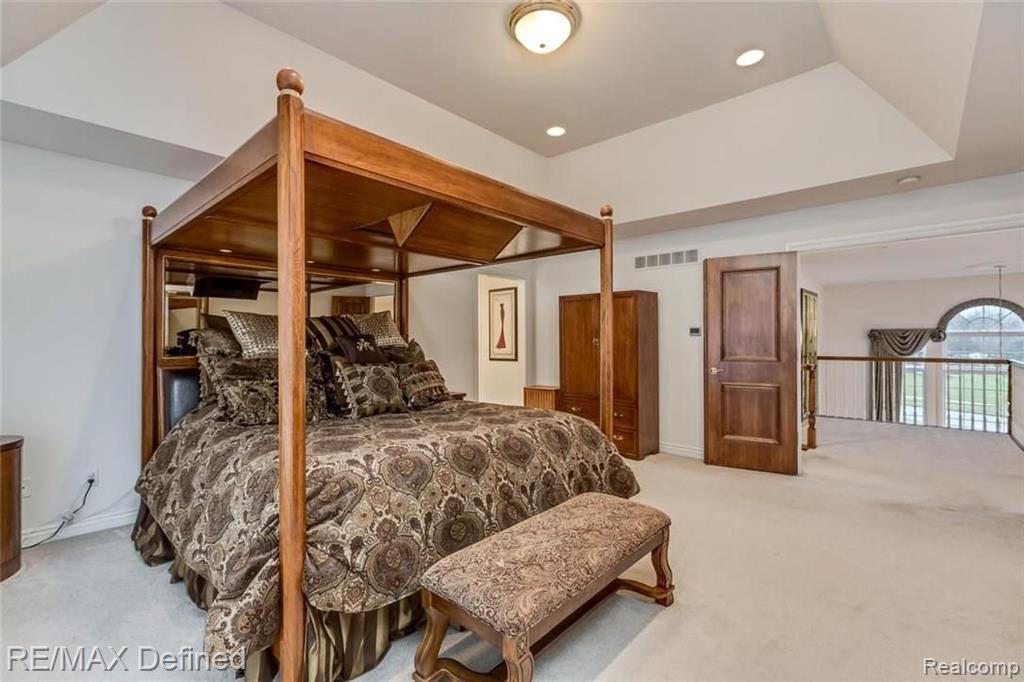4675 Goodison Pl Drive Rochester, MI 48306 - Photo 23 of 48