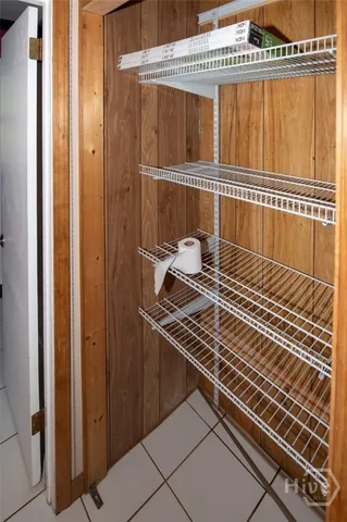 $225,000 | 328 Riverview Drive, Savannah, GA 31404