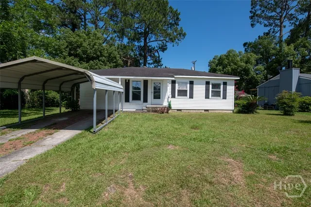 $225,000 | 328 Riverview Drive, Savannah, GA 31404