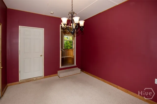 $225,000 | 328 Riverview Drive, Savannah, GA 31404