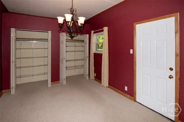 $225,000 | 328 Riverview Drive, Savannah, GA 31404