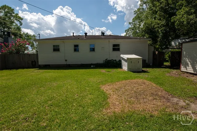 $225,000 | 328 Riverview Drive, Savannah, GA 31404