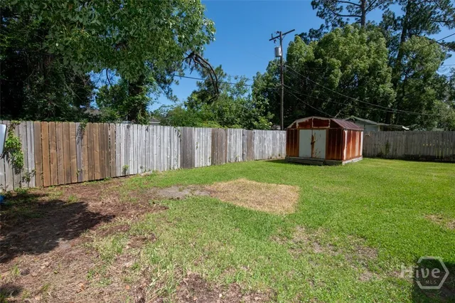 $225,000 | 328 Riverview Drive, Savannah, GA 31404