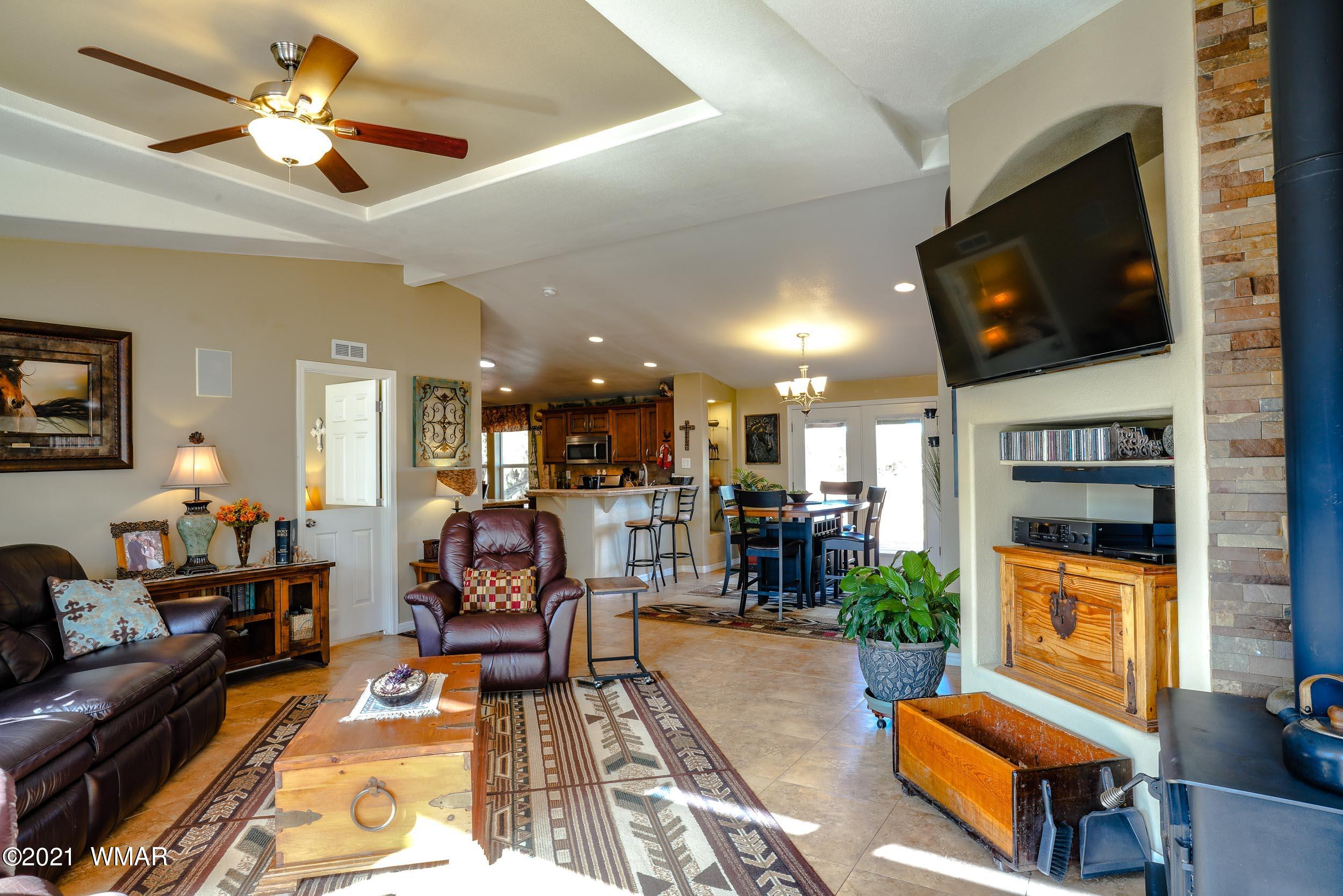 6970 Thomas Ranch Road Show Low, AZ 85901 - Photo 6 of 75 Gallery Image 6