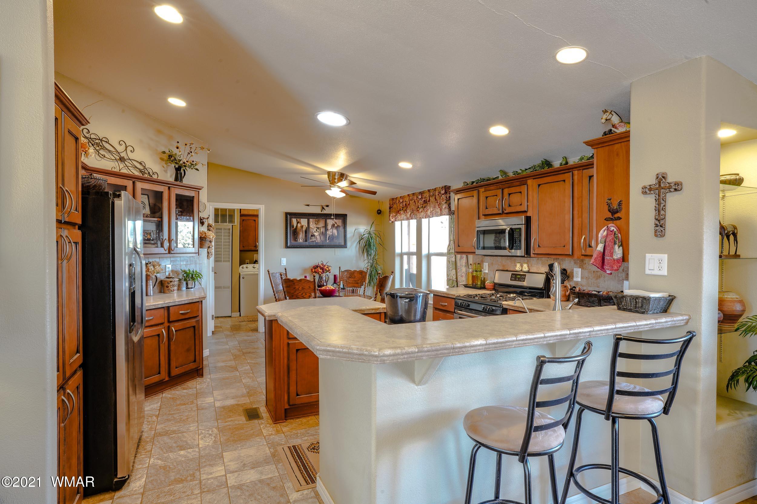 6970 Thomas Ranch Road Show Low, AZ 85901 - Photo 7 of 75 Gallery Image 7