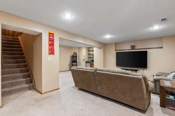 $270,000 | 2400 North Woodlawn Boulevard, Derby, KS 67037