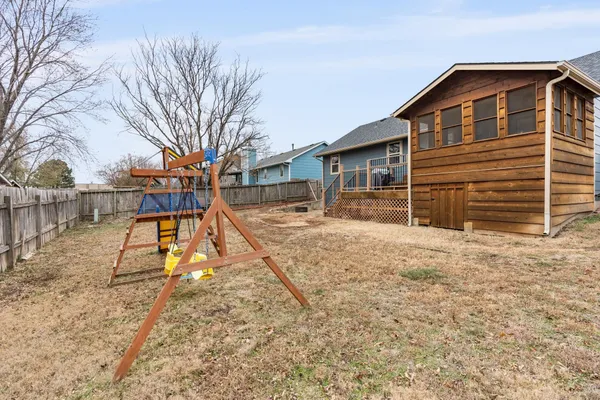 $270,000 | 2400 North Woodlawn Boulevard, Derby, KS 67037