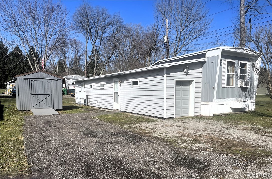 7207 Hunters Creek Road, Unit 4 4 Holland, NY 14080 - Photo 2 of 13