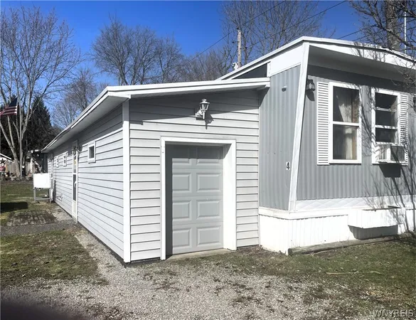 $15,000 | 7207 Hunters Creek Road, Unit 4 4, Holland, NY 14080