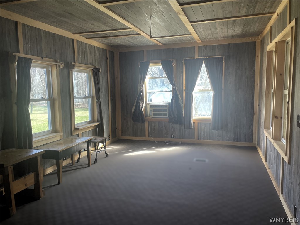 7207 Hunters Creek Road, Unit 4 4 Holland, NY 14080 - Photo 7 of 13