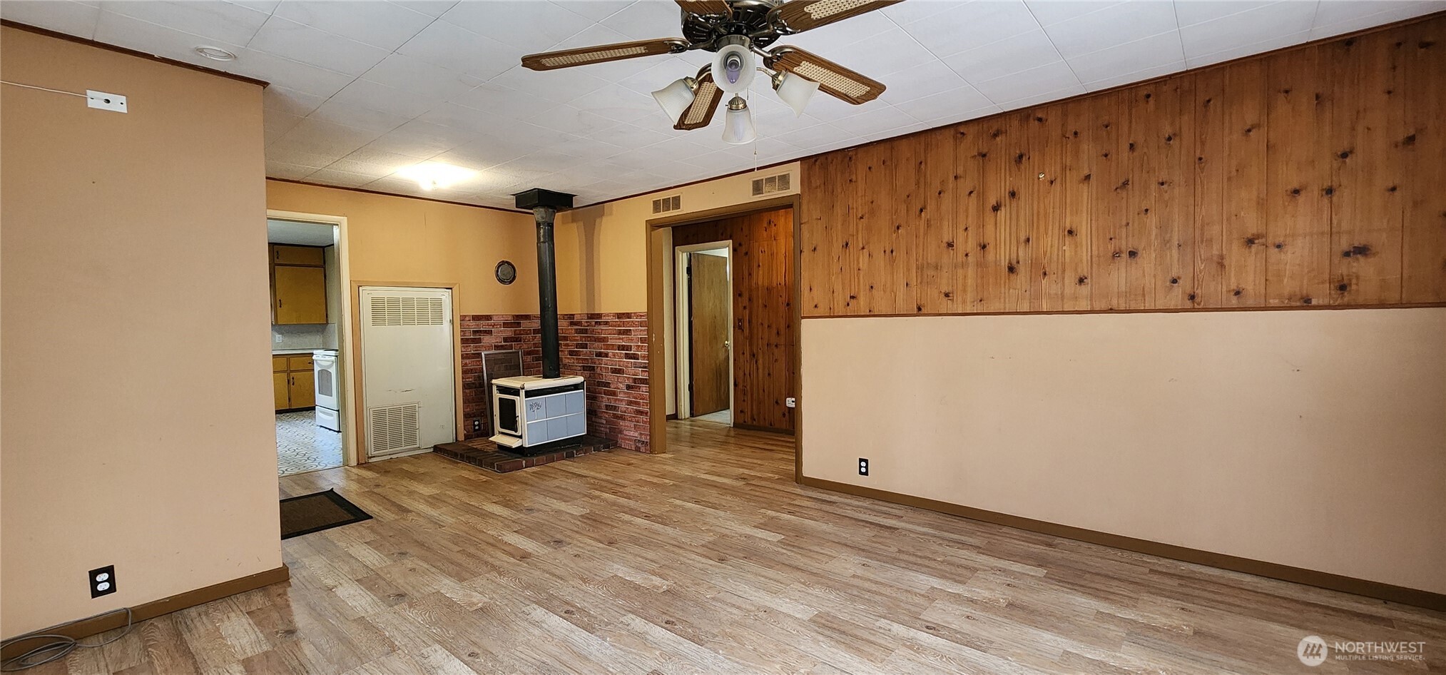 1216 Kaiser Road Southwest Olympia, WA 98512 - Photo 5 of 31 a view of an empty room and window