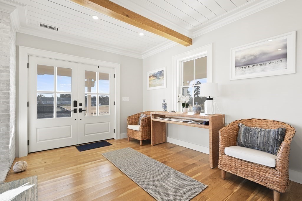 9 Tuckernuck Avenue Oak Bluffs, MA 02557 - Photo 14 of 30