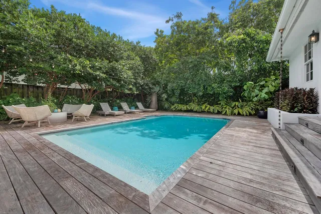 $14,000 | 302 Northwest 16th Street, Delray Beach, FL 33444