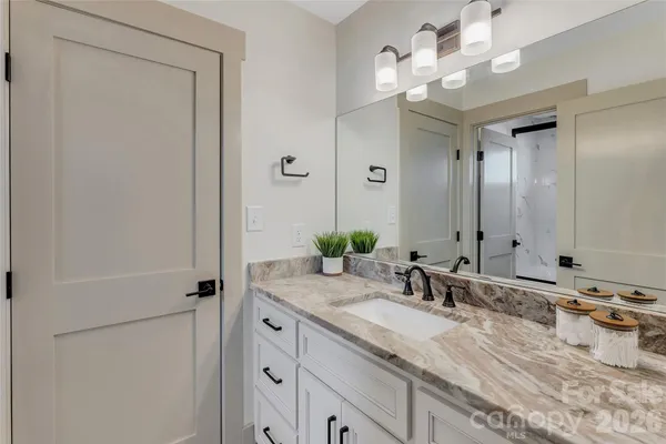 $3,199,000 | 8058 Edgewater Drive, Norwood, NC 28128