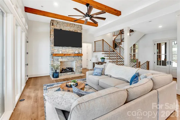 $3,199,000 | 8058 Edgewater Drive, Norwood, NC 28128