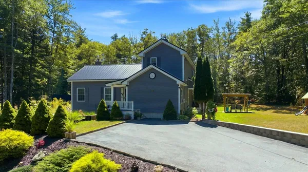 $559,999 | 19 Trufant Lane, Topsham, ME 04086