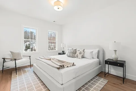 $2,195,000 | 6 Intervale Road, Wellesley, MA 02481