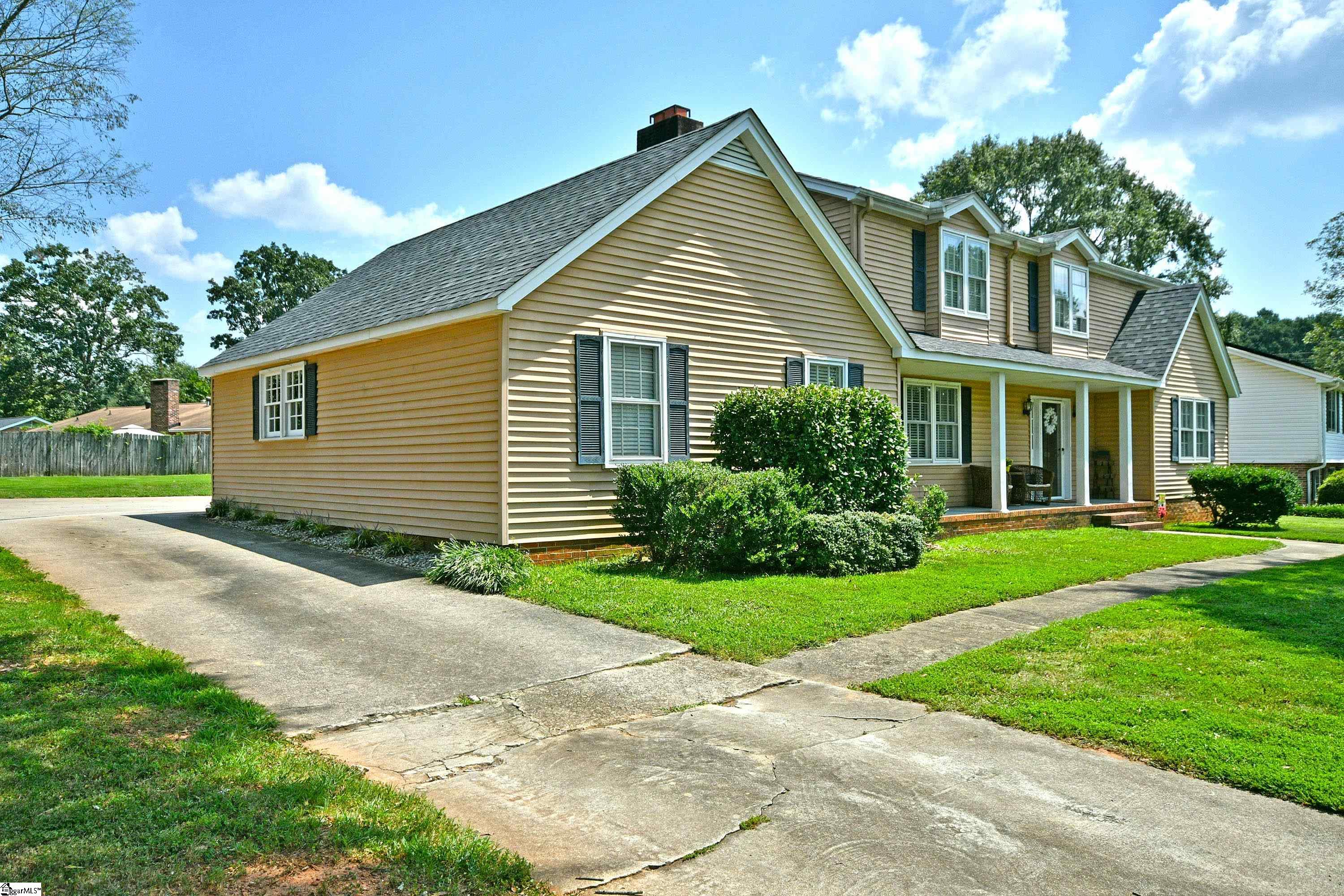 419 Adams Mill Road Mauldin, SC 29662 - Photo 1 of 36 Gallery Image 1