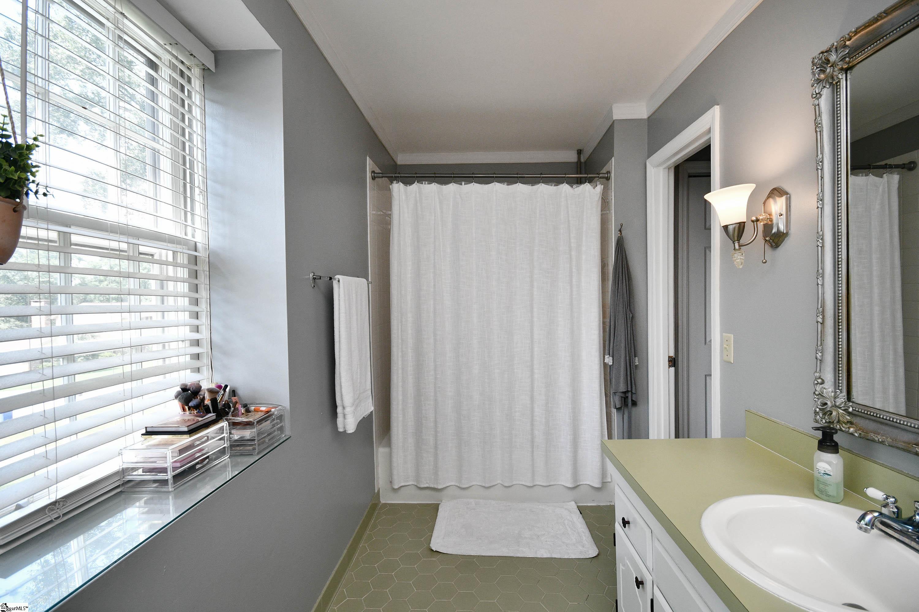 419 Adams Mill Road Mauldin, SC 29662 - Photo 16 of 36 Gallery Image 16