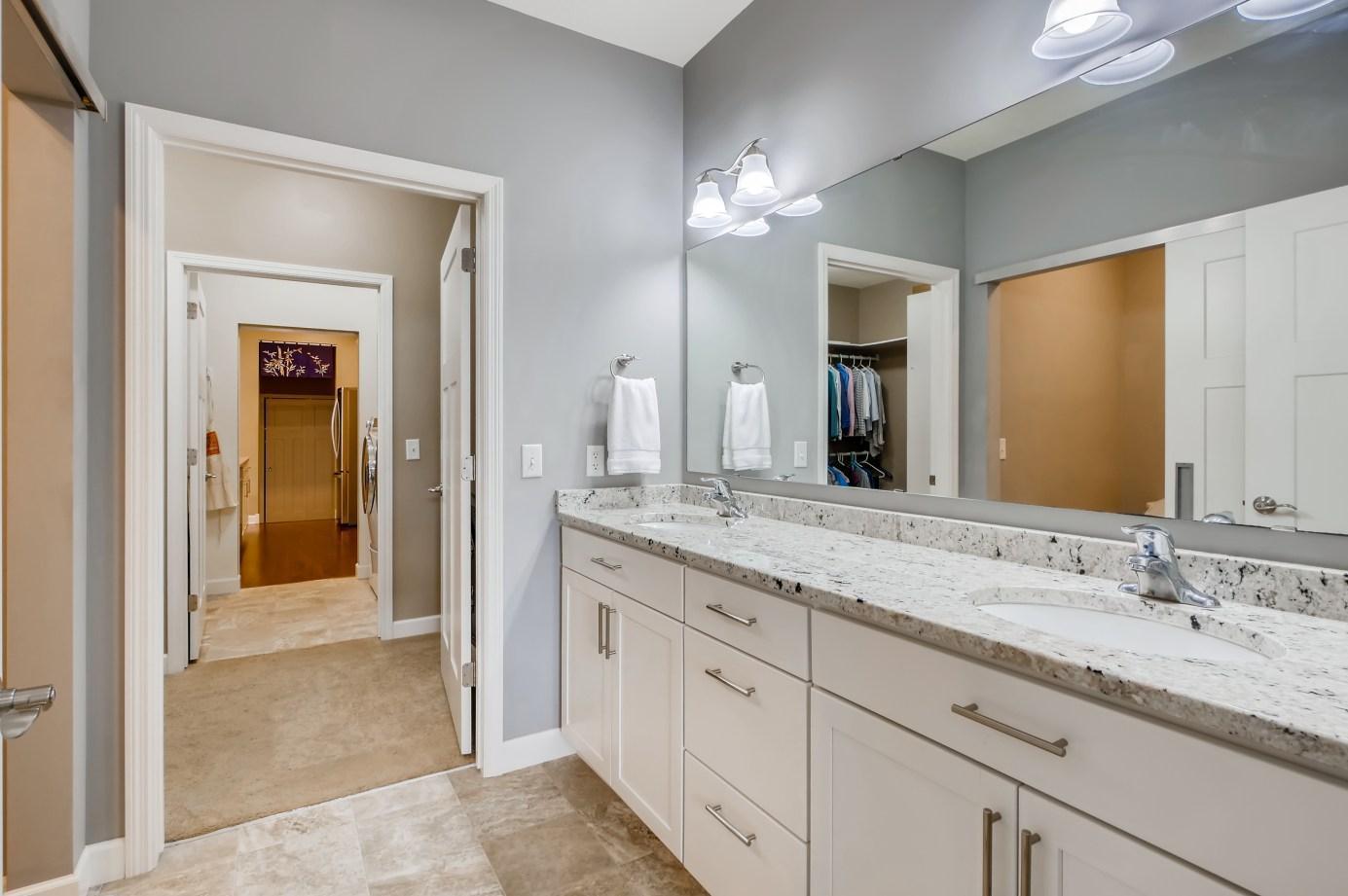 9157 Compass Pointe Road Woodbury, MN 55129 - Photo 13 of 28 Gallery Image 13
