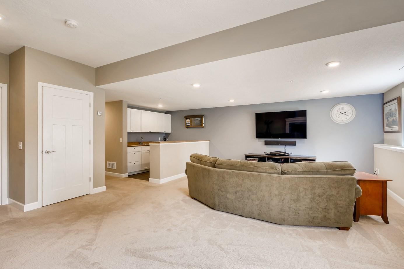 9157 Compass Pointe Road Woodbury, MN 55129 - Photo 24 of 28 Gallery Image 24