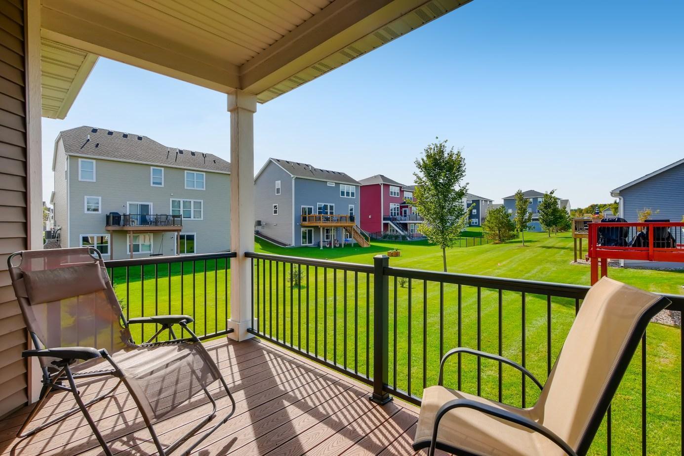 9157 Compass Pointe Road Woodbury, MN 55129 - Photo 27 of 28 Gallery Image 27