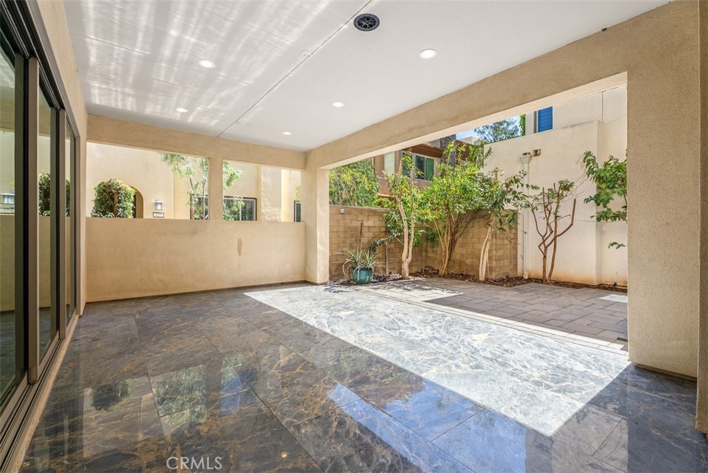123 Interval Irvine, CA 92618 - Photo 15 of 75 a view of entryway with wooden floor