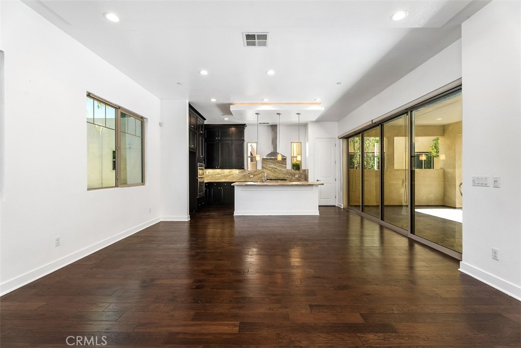 123 Interval Irvine, CA 92618 - Photo 7 of 75