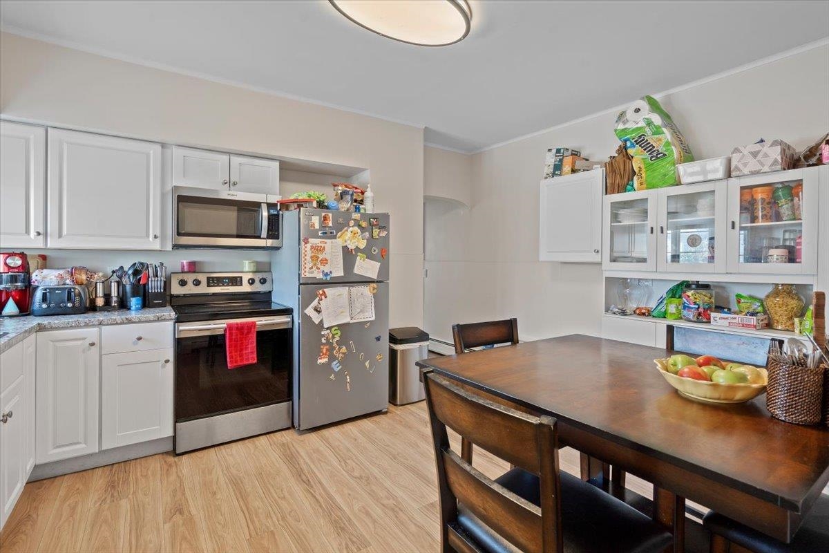 18 Maple Avenue Barre, VT 05641 - Photo 6 of 28