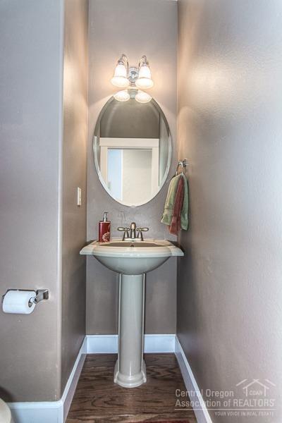 20928 Ridgewater Court Bend, OR 97702 - Photo 11 of 25 Additional Photo