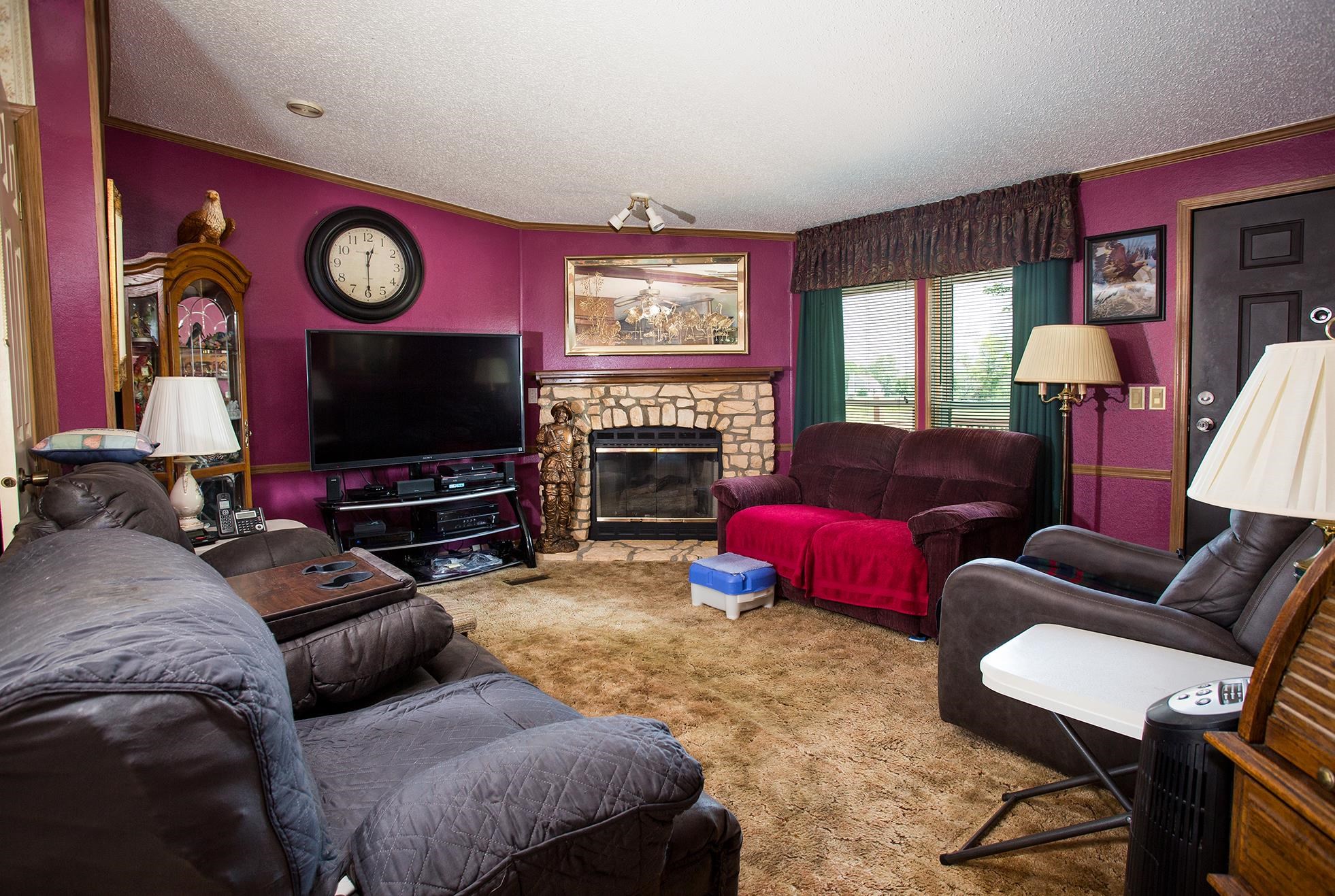 4488 Breen Road Emmett, MI 48022 - Photo 3 of 33