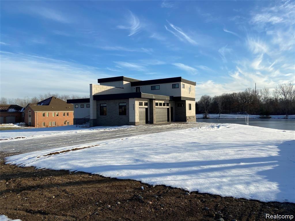 2286 Inwood Road Washington, MI 48095 - Photo 3 of 38