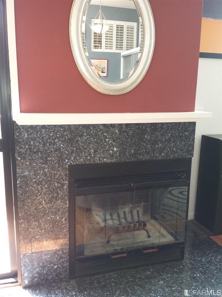 927 Linda Mar Boulevard Pacifica, CA 94044 - Photo 4 of 23