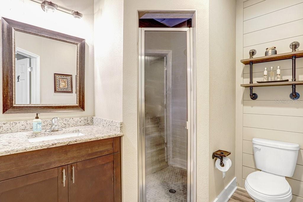 618 Oak Ridge Drive Brandon, FL 33510 - Photo 8 of 38