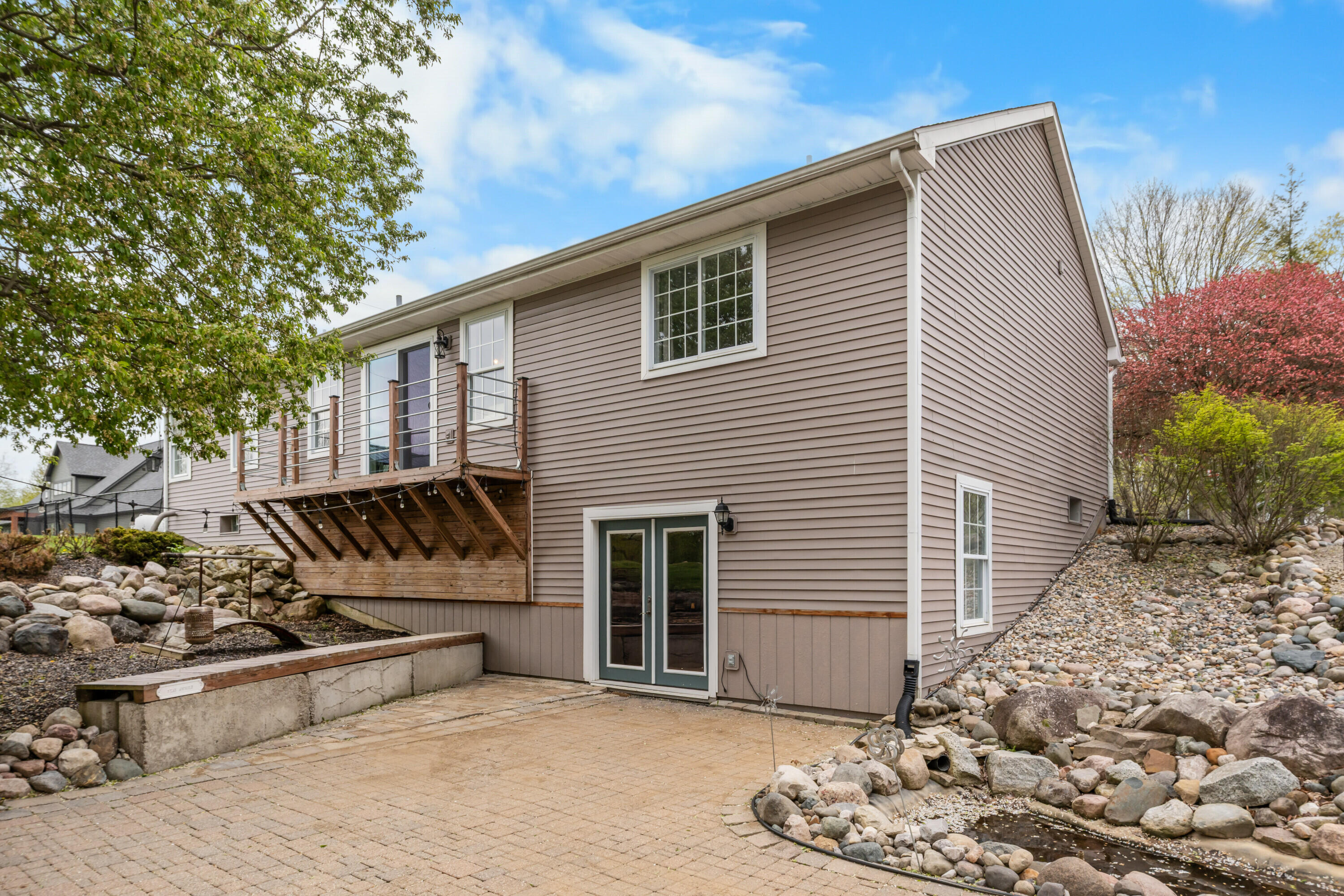 6540 Munsell Road Howell, MI 48843 - Photo 8 of 86 007_21