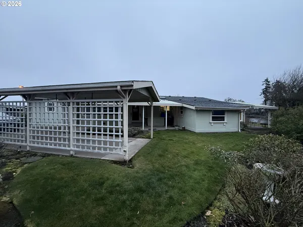 $315,000 | 3355 North Delta Highway, Unit 105, Eugene, OR 97408