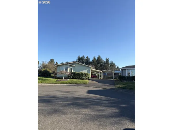 $315,000 | 3355 North Delta Highway, Unit 105, Eugene, OR 97408