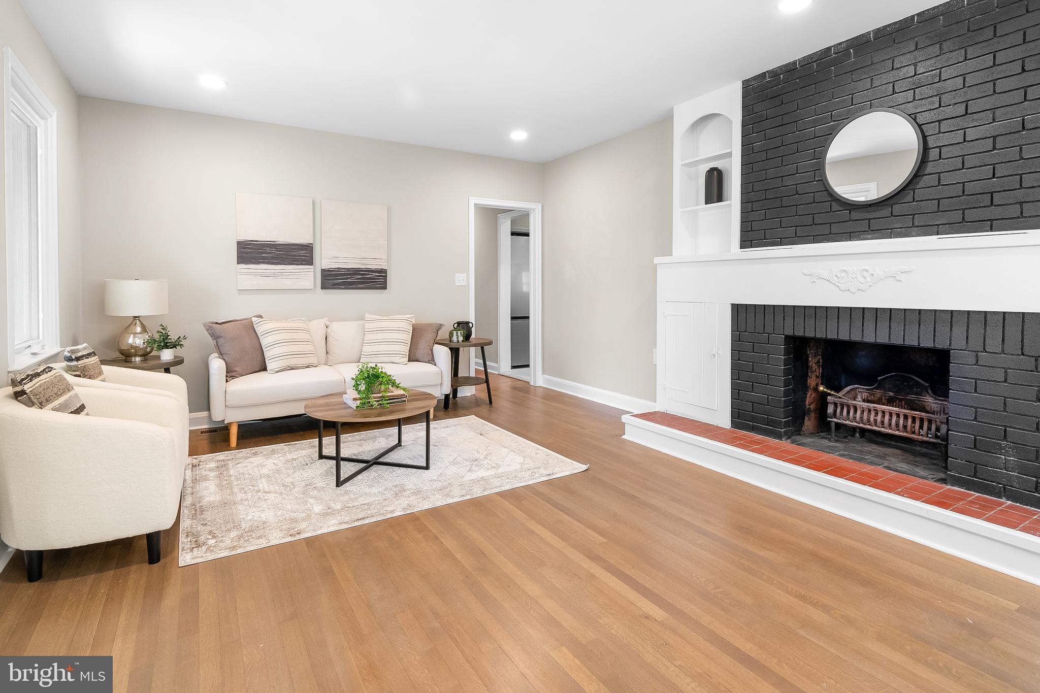 918 Weatherbee Road Baltimore, MD 21286 - Photo 5 of 59 Gallery Image 5