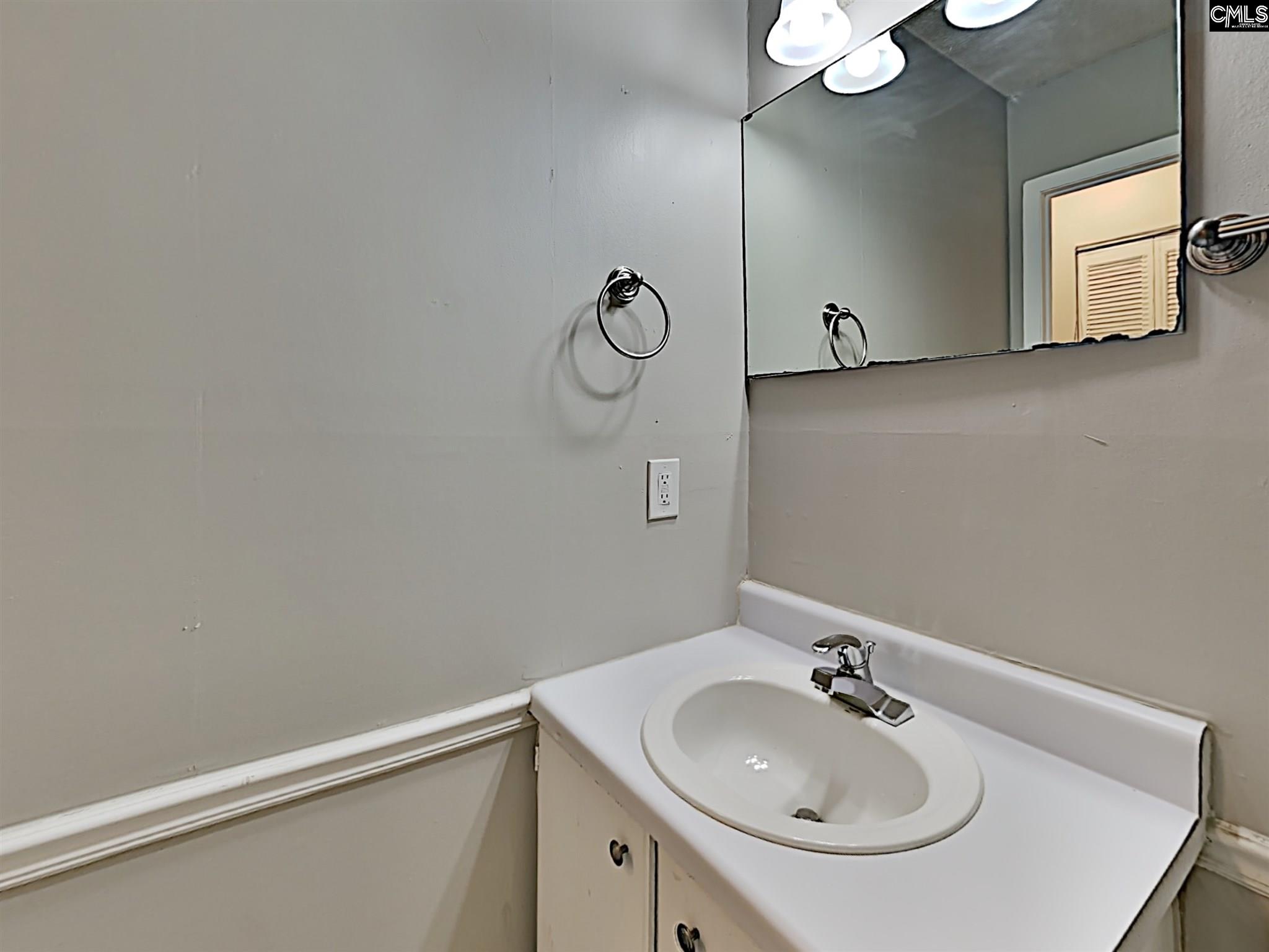 2116 Greenoaks Road, Unit B Columbia, SC 29206 - Photo 11 of 14
