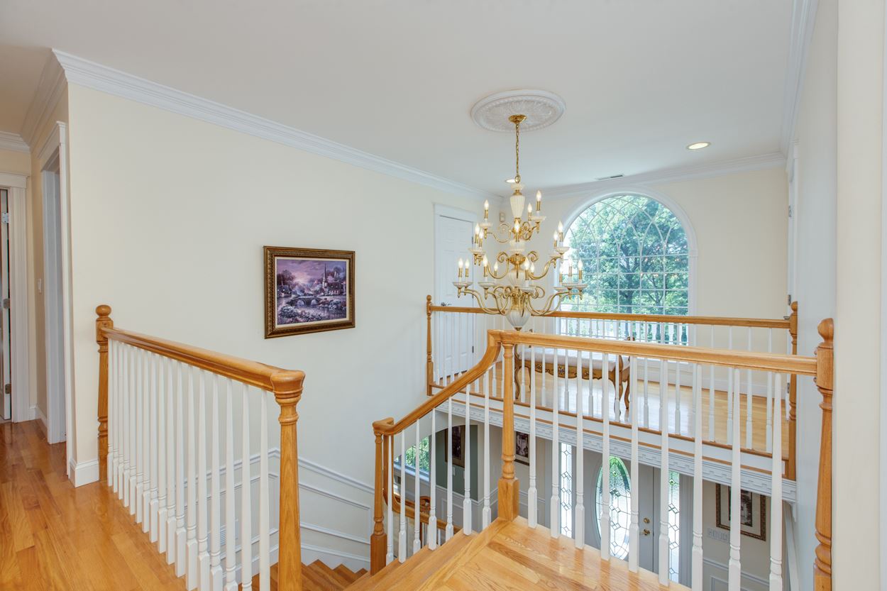 11 Ironwood Road Hudson, NH 03051 - Photo 23 of 40