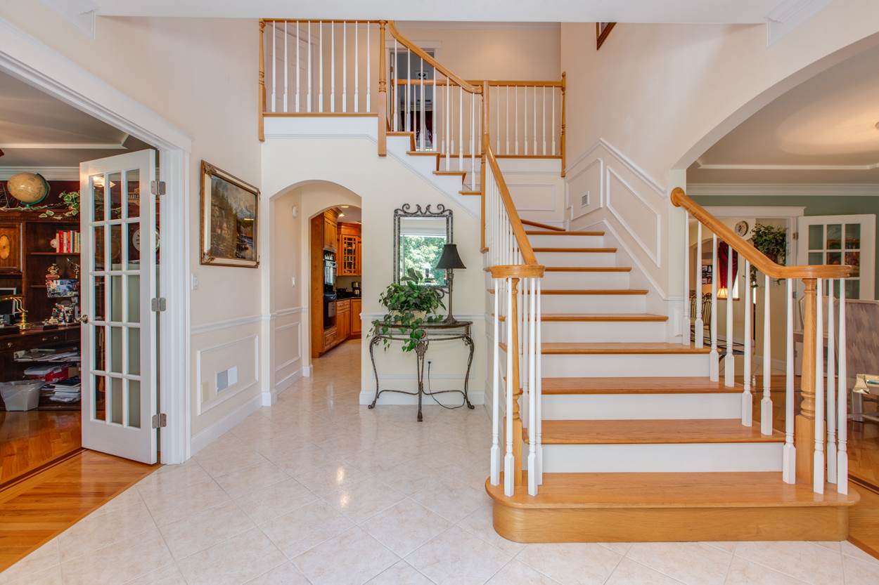 11 Ironwood Road Hudson, NH 03051 - Photo 6 of 40