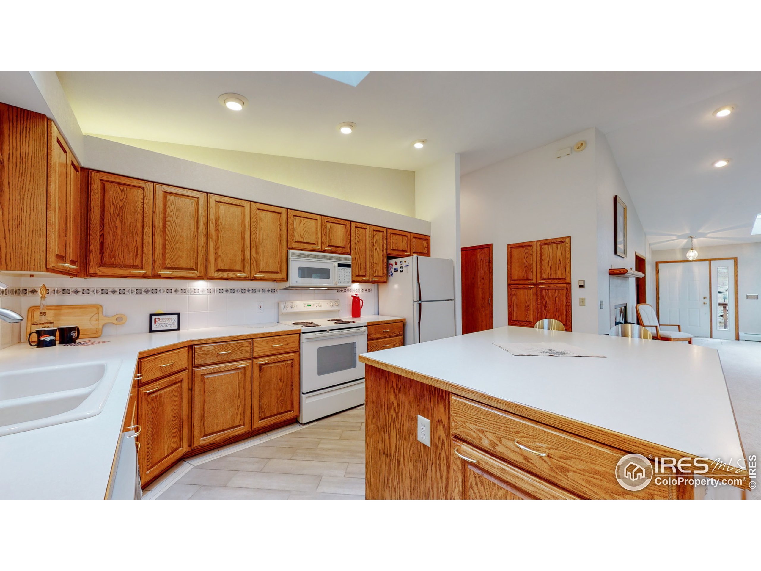 52 Stageline Road Drake, CO 80515 - Photo 10 of 33