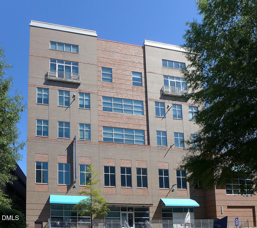 2608 Erwin Road, Unit 402 Durham, NC 27705 - Photo 2 of 19 a 2608 Erwin Building 1