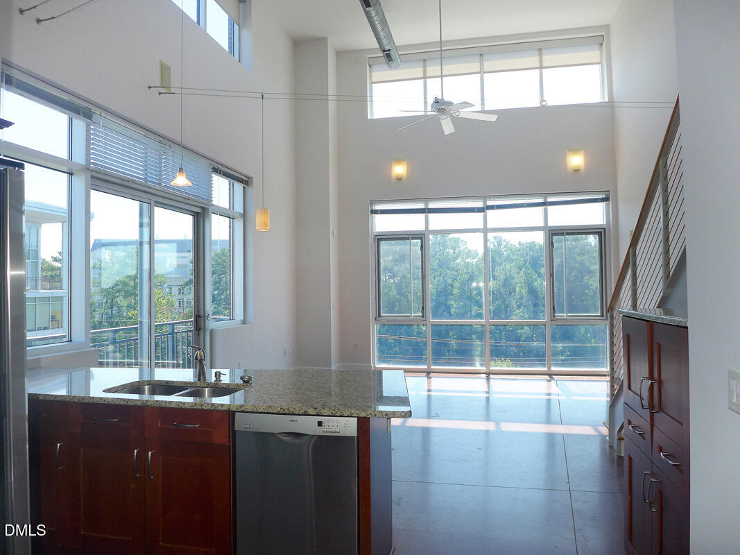 2608 Erwin Road, Unit 402 Durham, NC 27705 - Photo 5 of 19 e LR 3 from kitch