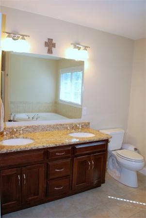 41 Brandywine Road Franklin, MA 02038 - Photo 17 of 30 Gallery Image 17