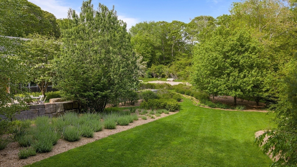 35 South Bowl Road Chilmark, MA 02535 - Photo 30 of 42