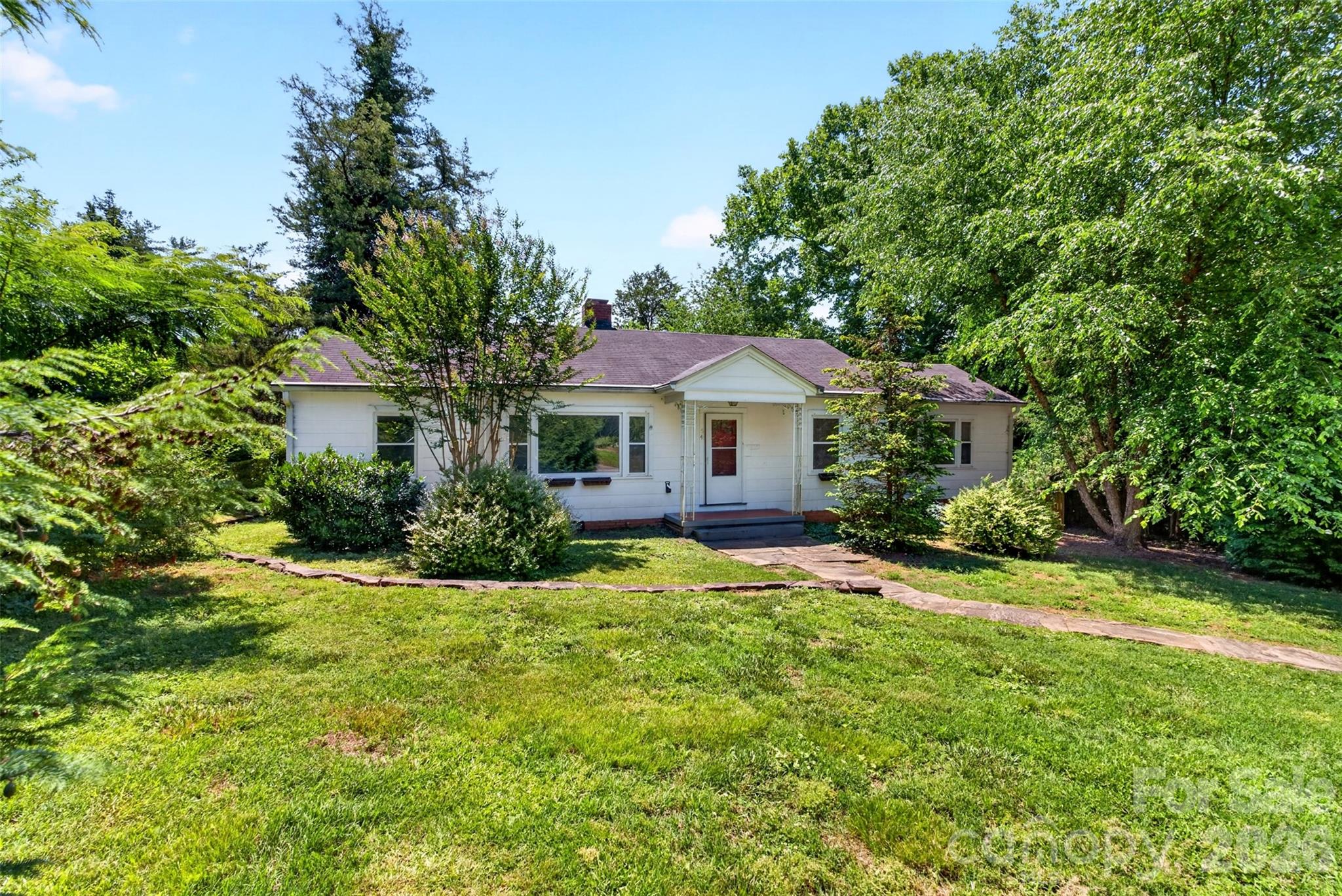 64 2nd Street Tryon, NC 28782 - Photo 2 of 33