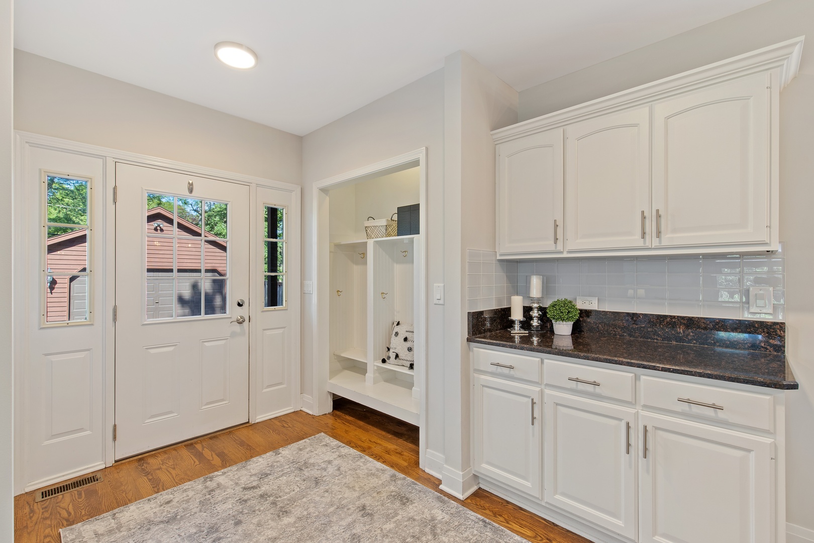 330 Radcliffe Way Hinsdale, IL 60521 - Photo 17 of 28