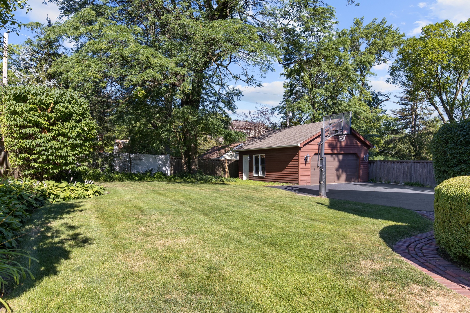 330 Radcliffe Way Hinsdale, IL 60521 - Photo 27 of 28