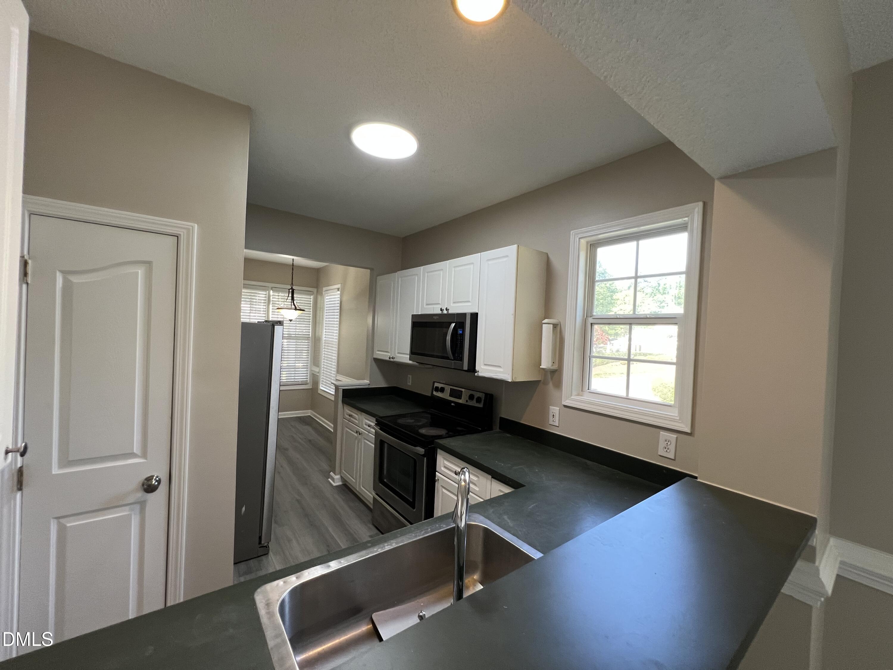 7706 Astoria Place Raleigh, NC 27612 - Photo 10 of 31 IMG_6719
